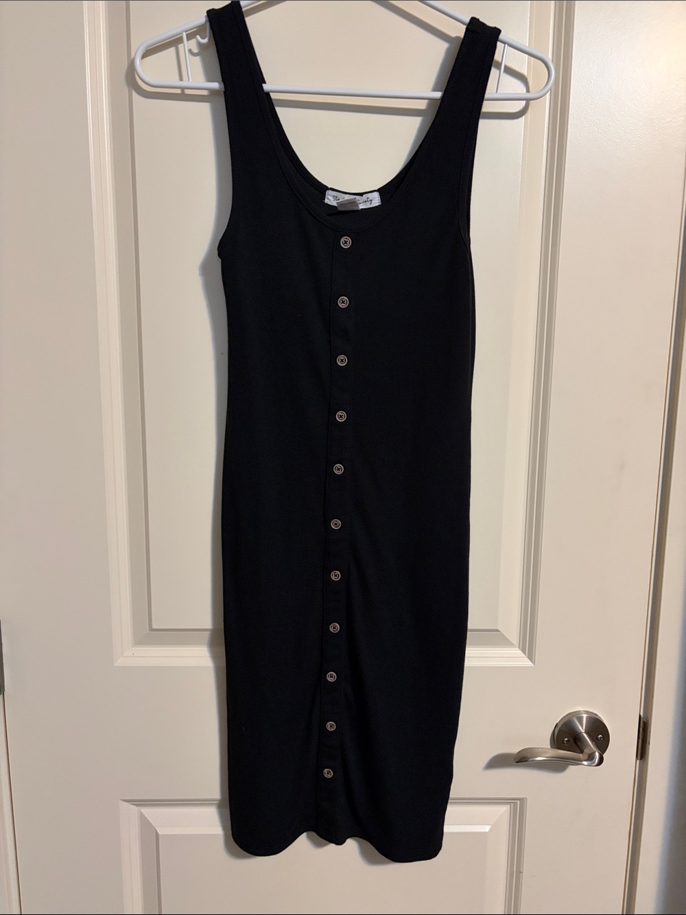 Streetwear Society Black Sleeveless Button-Down Midi Dress